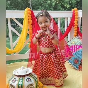 Indian Lehenga Baby Girl - Dupatta different than 1st Picture